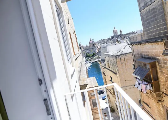 Pensionat Dghajsa 4*