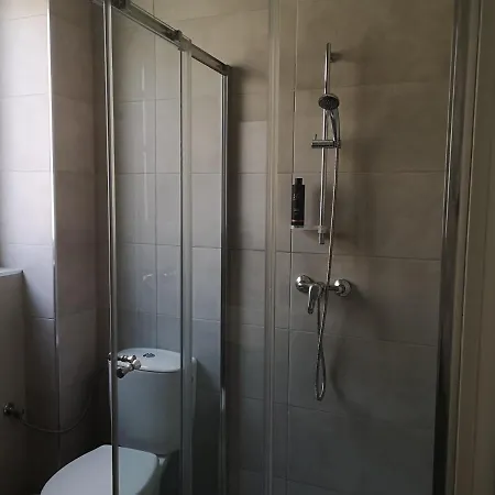 Vendégház Dghajsa 4*